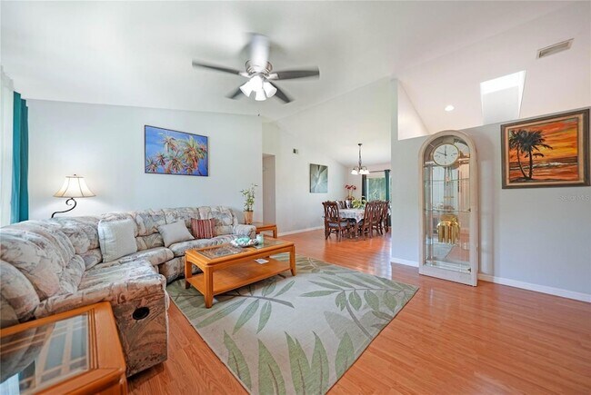 Foto del edificio - 590 Ridgewood St NW
