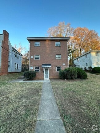 Building Photo - 131 Westdale Ave NW