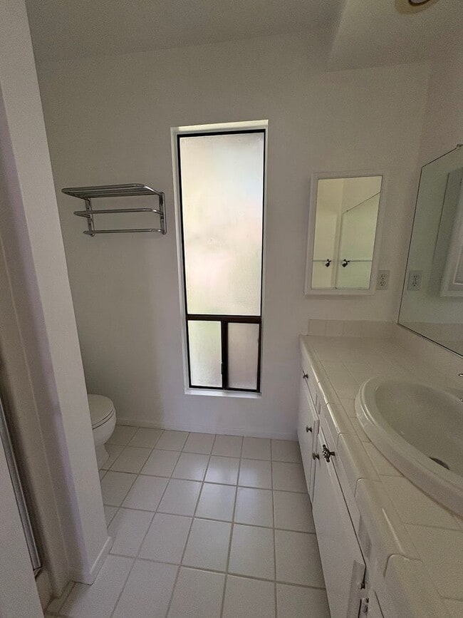 Foto del edificio - The Ojai Lifestyle: Your Single-Level Home in Hitching Post Estates