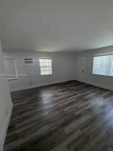 Foto del edificio - 5300 NW 14th Ave