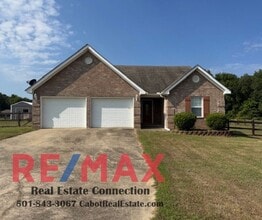 Building Photo - 54 Bobwhite Cir