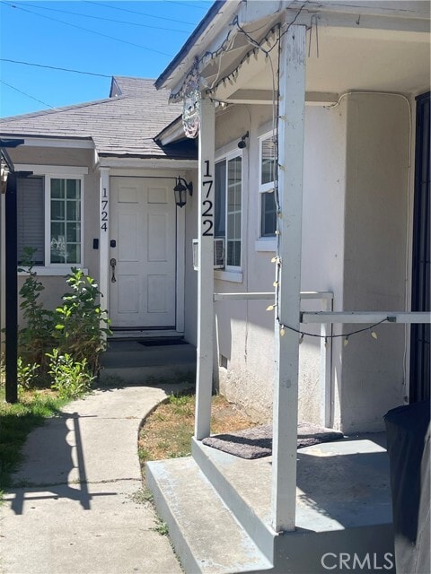 Building Photo - 1722 S Birch St