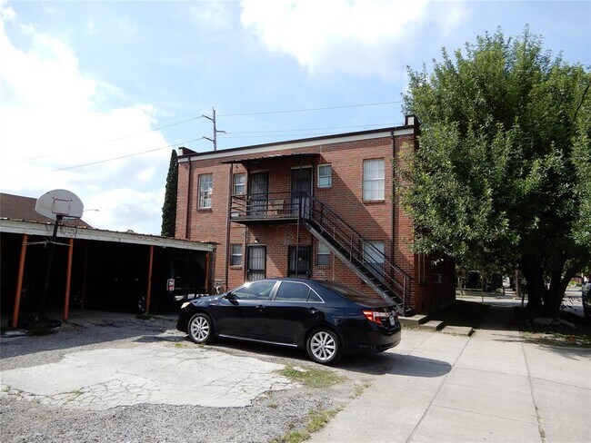 Building Photo - 6601 Avenue H