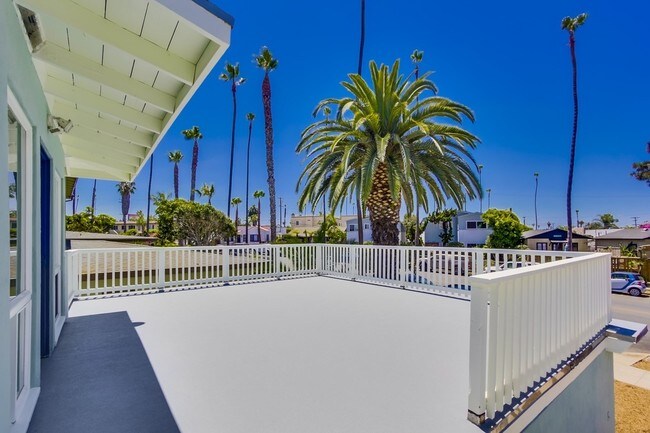 Foto del edificio - 4960-4962 W Point Loma Blvd