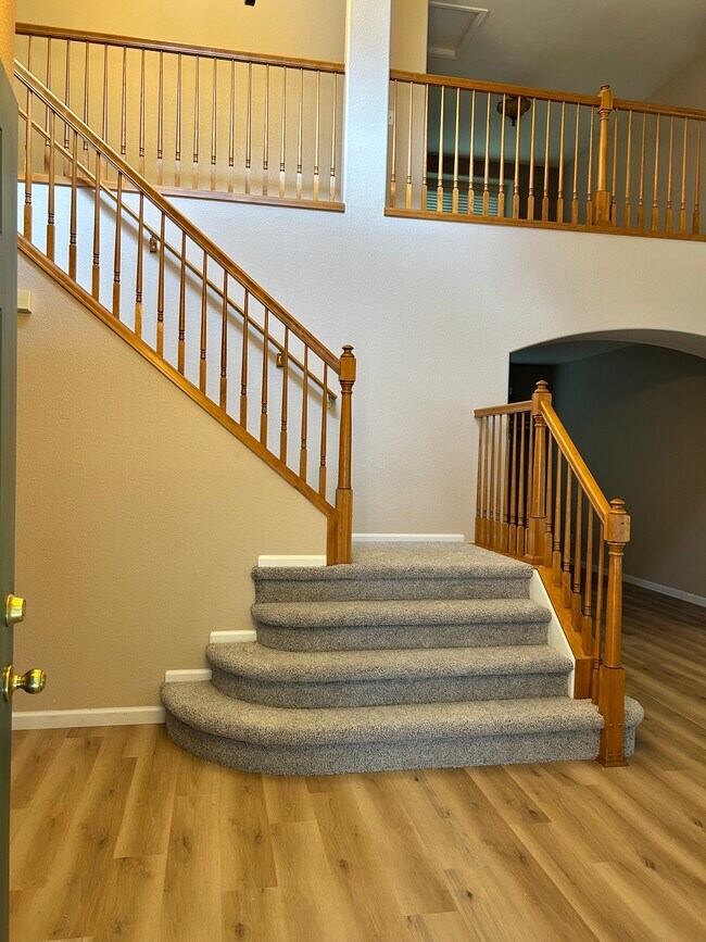 Foto del edificio - 14263 Jared Ct