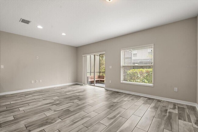 Building Photo - 1155 Water Iris Wy