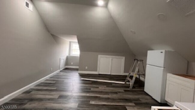 Foto del edificio - 109 Wanaque Ave