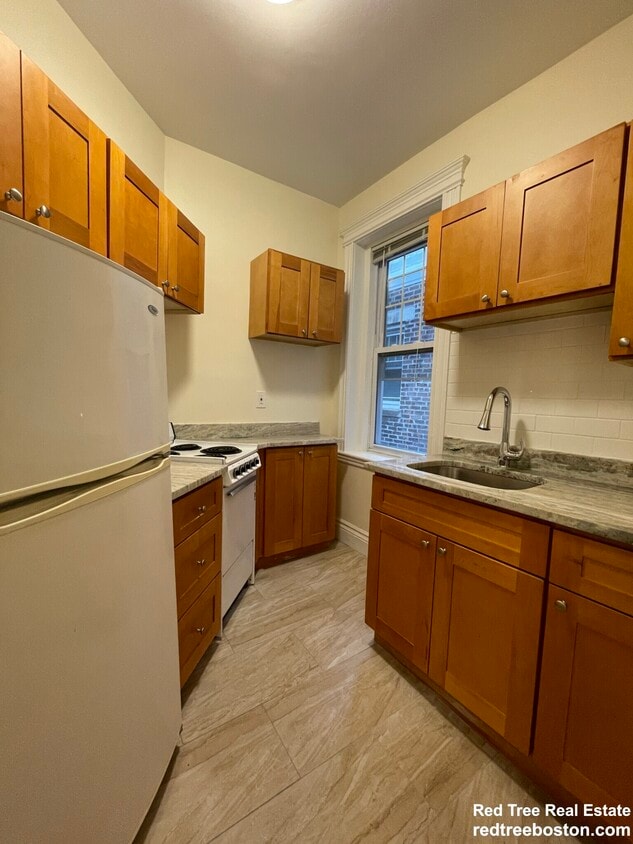 Photo - 29 Park Dr. Unit 14