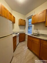 Building Photo - 29 Park Dr