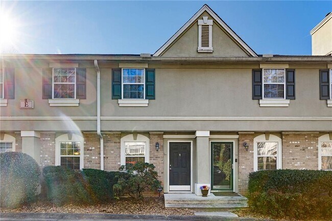 Foto del edificio - 6900 Roswell Rd