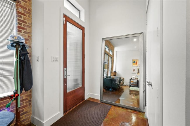 Photo - 3707 Commerce St Townhome