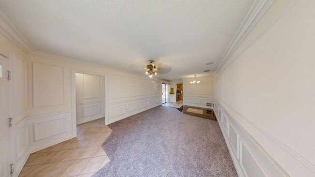 Building Photo - Peacock Valley HOA 2 Bedroom 1 Bathroom 55...