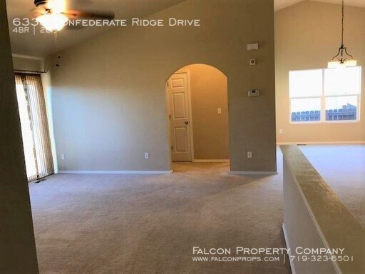 Foto del edificio - 6338 Confederate Ridge Dr