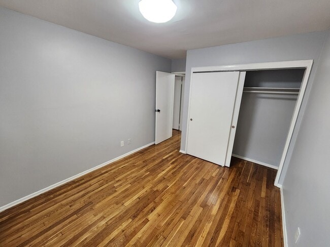 Photo - 725 Scotland Rd Apartment