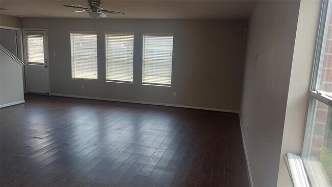 Foto del edificio - 19531 Oleander Ridge Way
