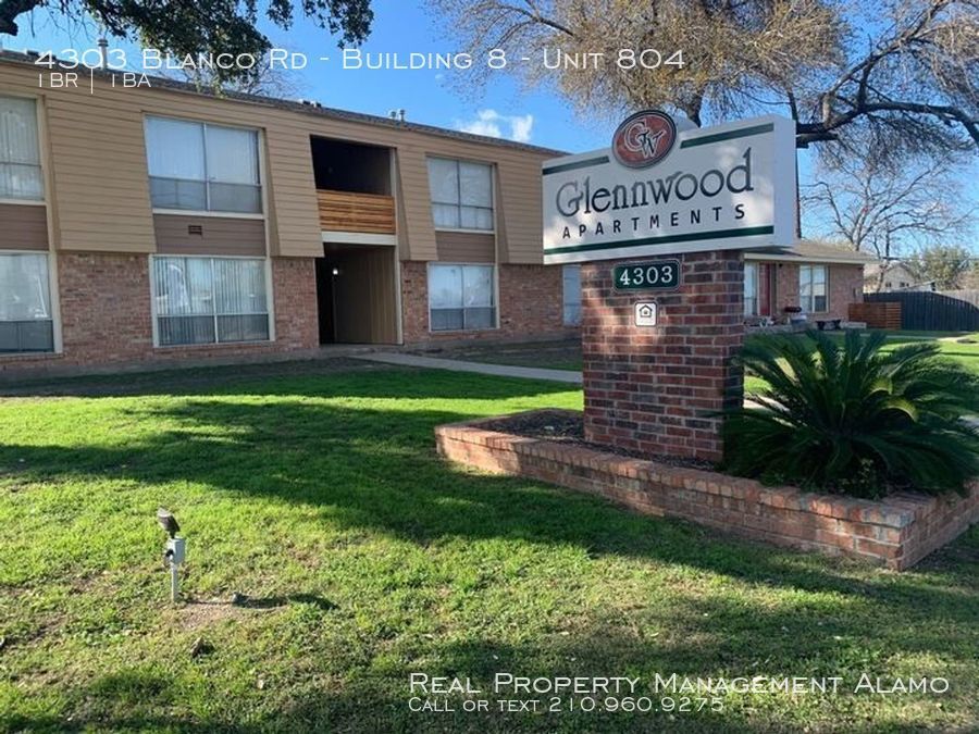 Primary Photo - 4303 Blanco Rd