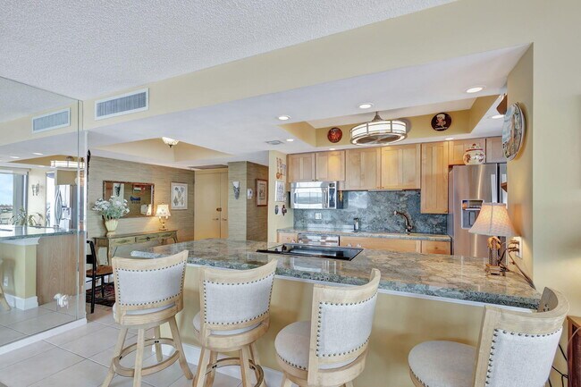 Foto del edificio - 5510 N Ocean Dr