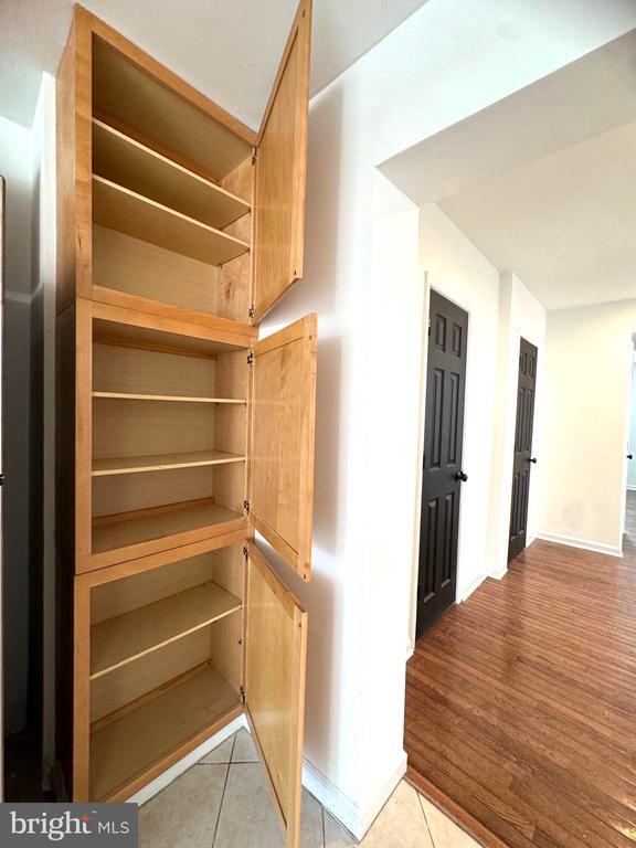 Foto del edificio - 208 S Washington St