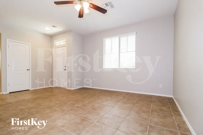 Foto del edificio - 26828 N 176th Ln