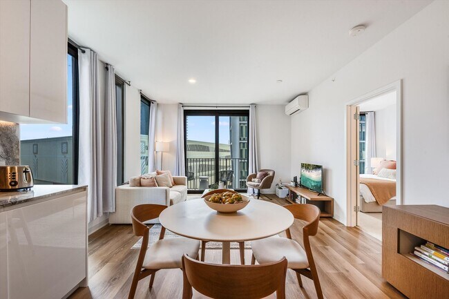 Foto del edificio - Experience luxury living at 'A'ali'i in the heart of Ward Village in Kaka'ako!