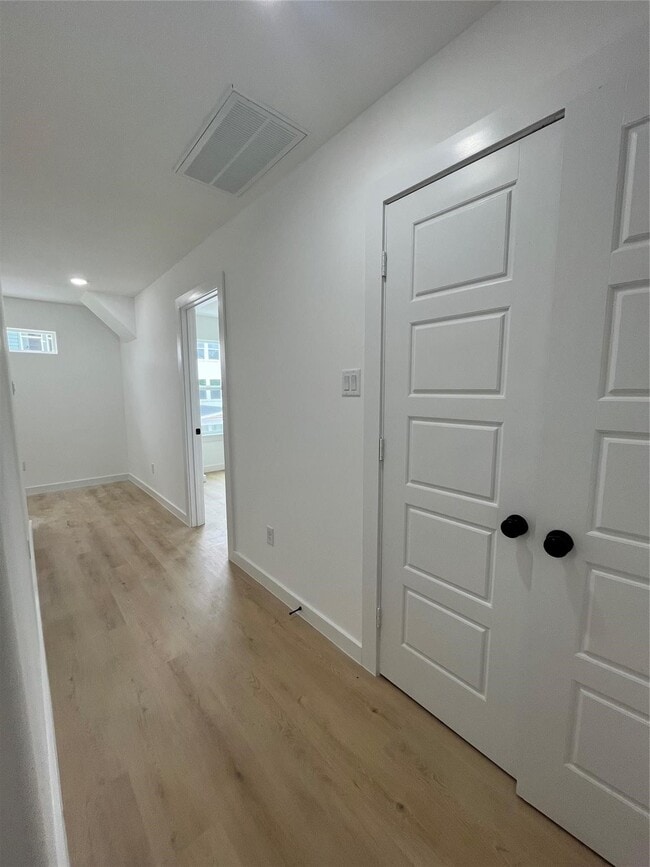 Foto del edificio - 8603 Wileyvale Rd