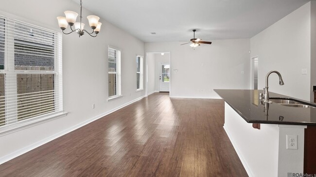 Building Photo - 1045 Gentle Wind Dr