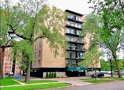 Primary Photo - 1567 Ridge Ave