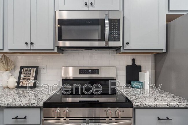 Foto del edificio - 1731 Perimeter Lp