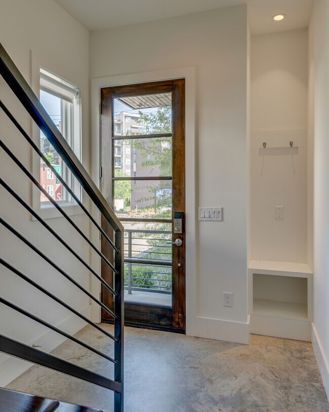 Foto del edificio - 800 13th Ave S