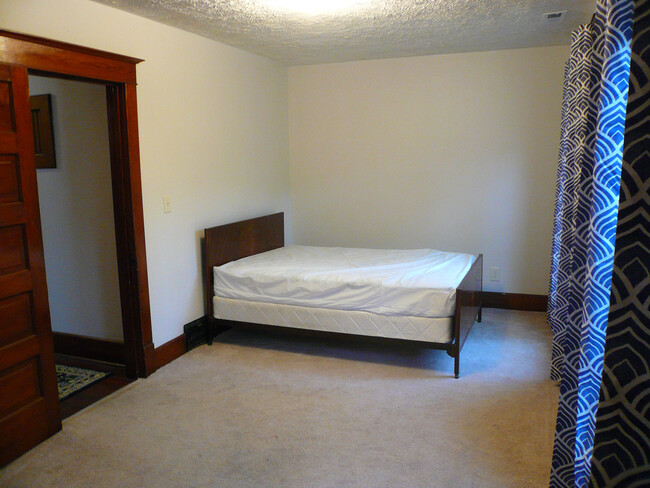 Bedroom - 1143 Sumner St