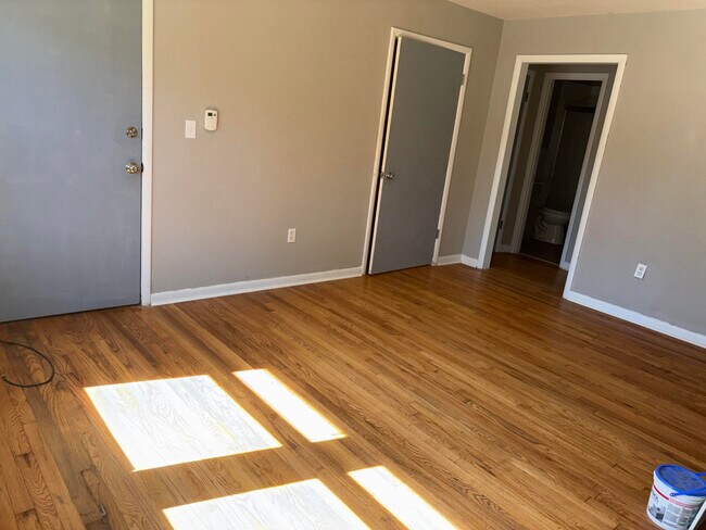 Foto del edificio - 1411 Lowe St