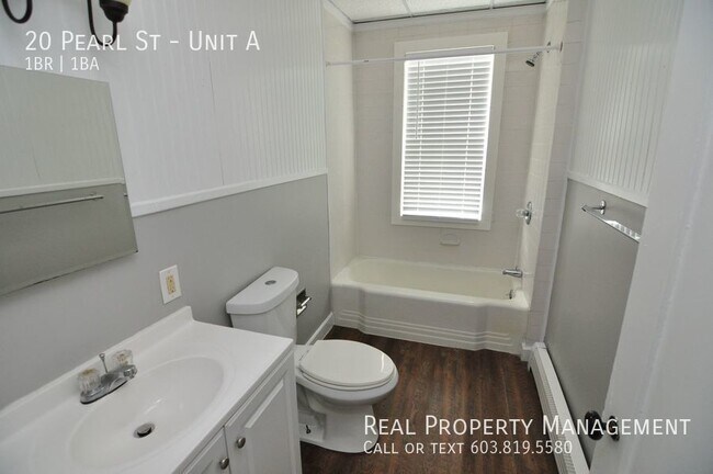 Foto del edificio - Spacious 1BD/1BA Apartment in Dover NH!