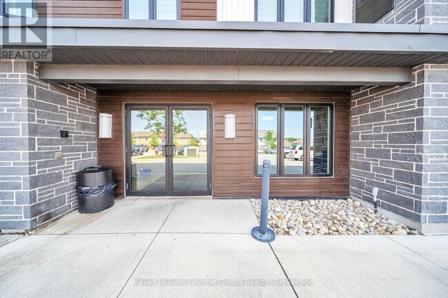 Building Photo - 108-108 Summit Ridge Dr