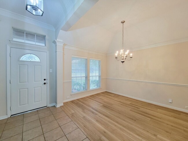 Building Photo - Stunning 3-Bedroom Dream Home in a Quiet Cul-de-Sac!