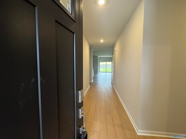Building Photo - 229 Waylan Rdg Ln