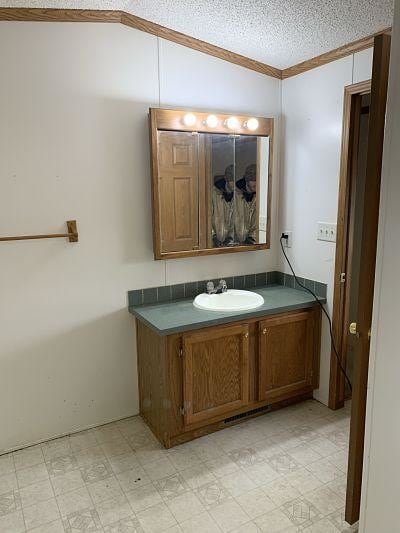 Building Photo - 609 Lincoln St.,  Unit 609