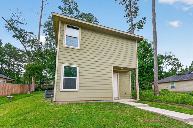 Building Photo - 14774 Bowie Ln