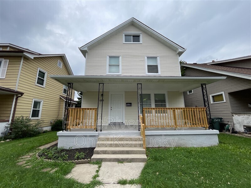 124 Linsan Ct, Dayton, OH 45410 House Rental in Dayton, OH