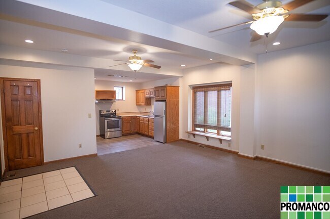 Building Photo - Charming Brick 2-Story Home