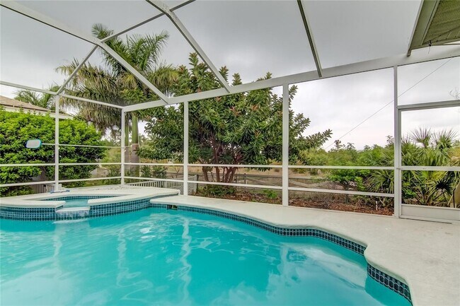 Building Photo - 1421 Beach Club Ln