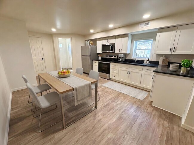 Foto del edificio - 518 E Cumberland St