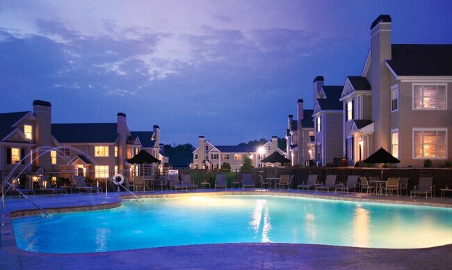 Foto del edificio - 100 Garden District Dr