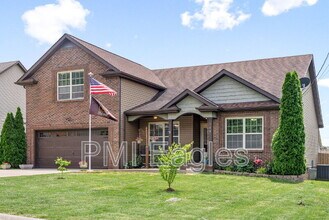 Building Photo - 3446 Bradfield Dr