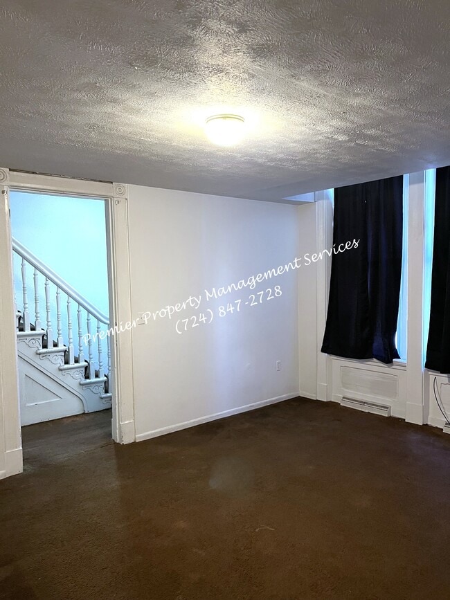 Foto del edificio - 220 Rhode Island Ave