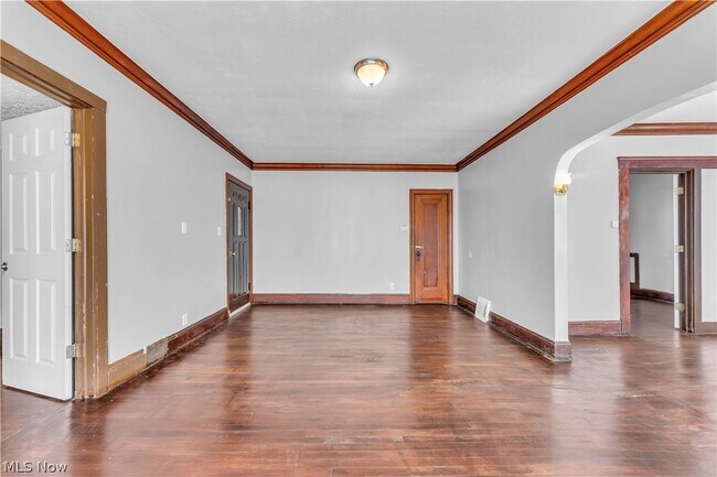 Foto del edificio - 3562 Trent Ave