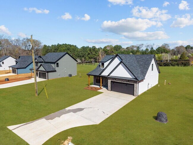 Foto del edificio - Salisbury New Construction 3 bedroom 2.5 baths