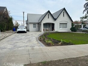 Building Photo - 1054 N Euclid Ave