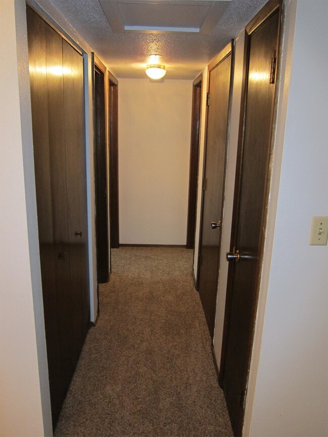 Foto del edificio - 2003 Waterloo Rd