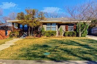 Building Photo - 934 Bridget Dr