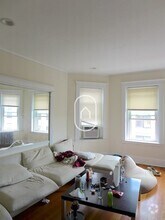 Building Photo - 12 Braemore Rd